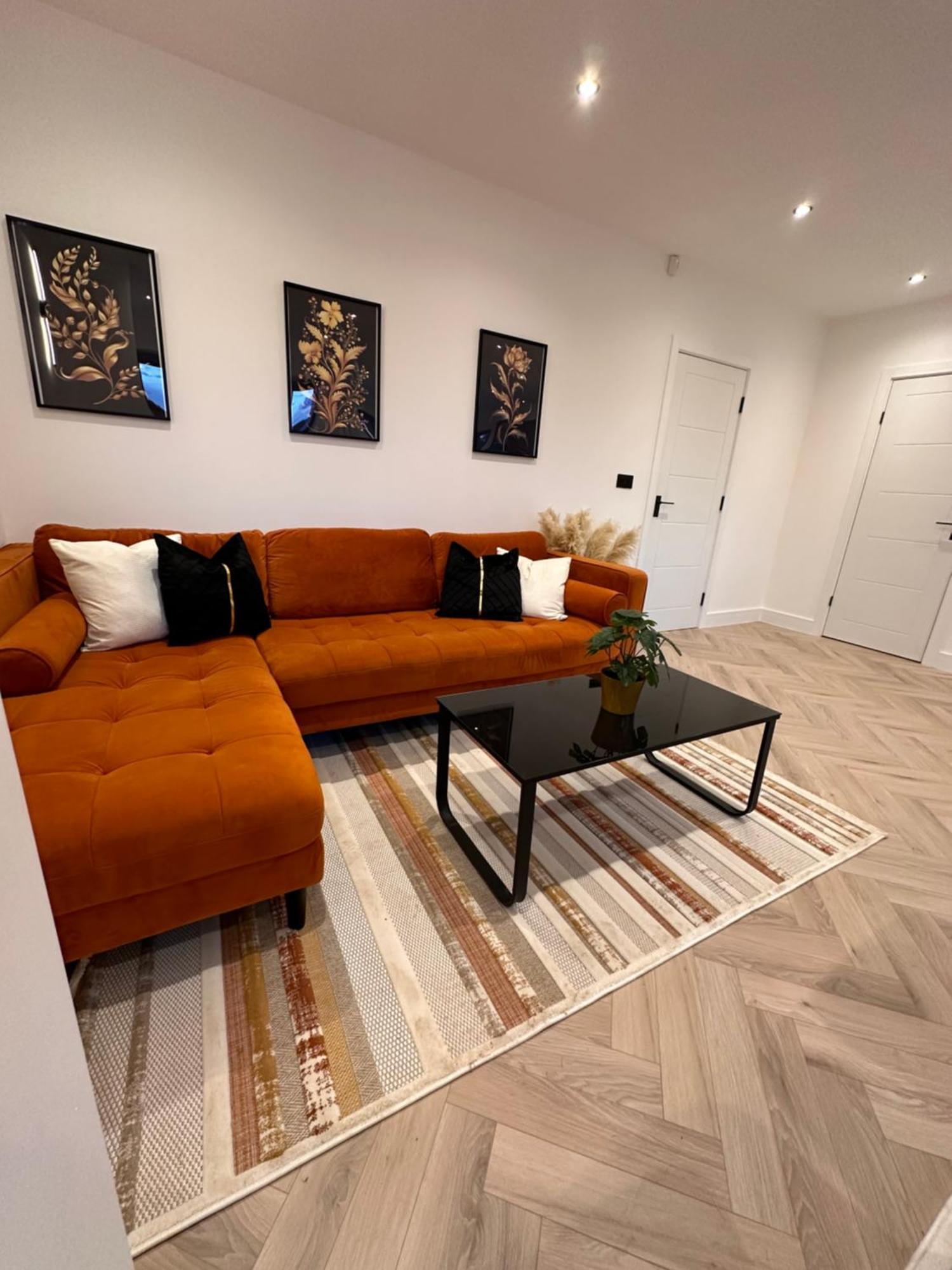 R5 - Luxury Private Ensuite Self-Contained Room - Newly Renovated Halesowen Buitenkant foto